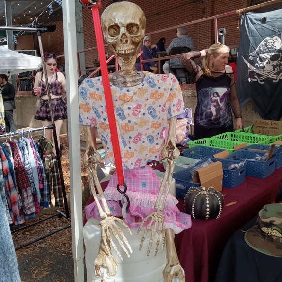 NEW PICS! Custom RAGE Jackets, shorts, skirts & jeans- live festival selling! - Picture 3 of 16